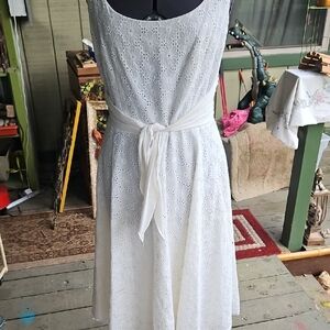 Maggy London White Lace Midi Dress